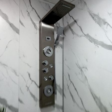 Studio Apartment In London, Bethnal Green 외부 사진