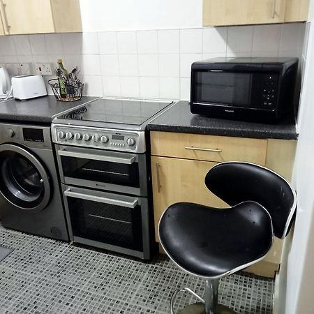 Studio Apartment In London, Bethnal Green 외부 사진